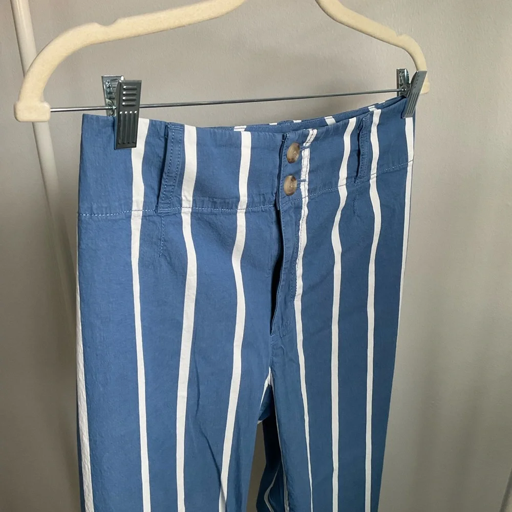 Lauren Conrad Stretchy Ankle Pants - Picture 2 of 4